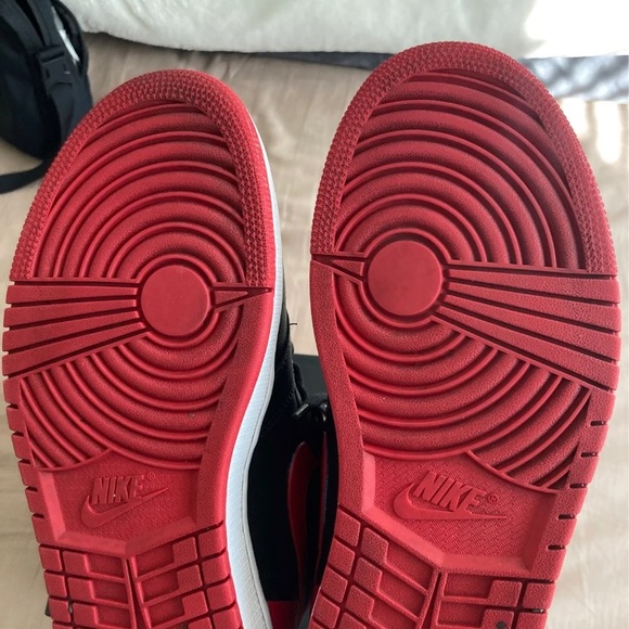 Air Jordan 1 UNC to CHI Bred Custom - Picture 7 of 7